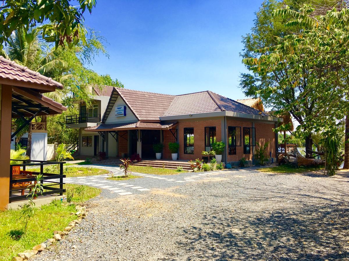 Salty River Resort Kampot Kültér fotó